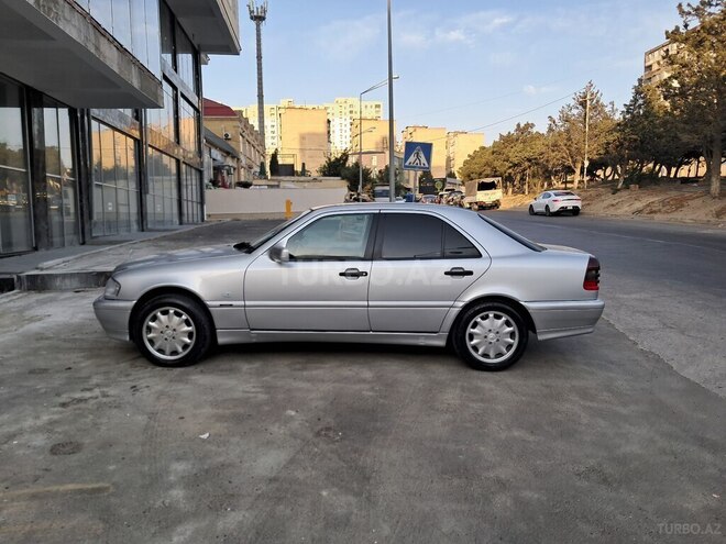 Mercedes C 180 1998, 270,000 km - 1.8 l - Bakı