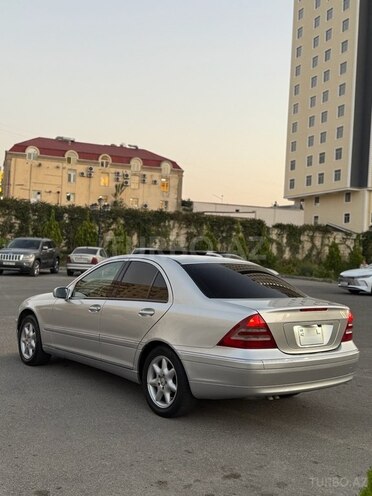 Mercedes C 240 2002, 320,000 km - 2.6 l - Bakı