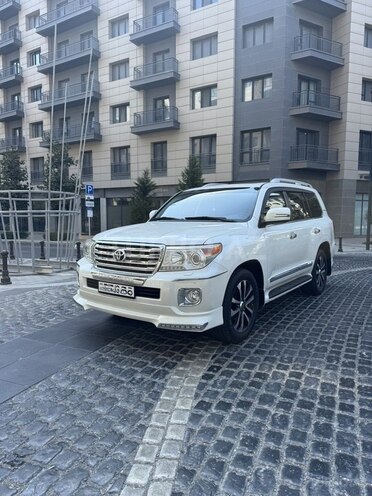 Toyota Land Cruiser 2013, 101,848 km - 4.0 l - Bakı