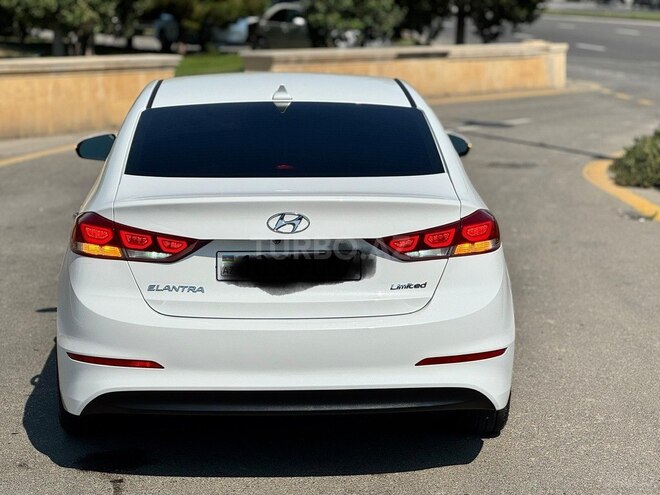 Hyundai Elantra 2017, 105,000 km - 2.0 l - Bakı