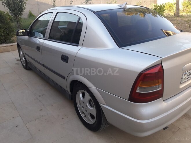 Opel Astra 2000, 446,685 km - 1.6 l - Zaqatala