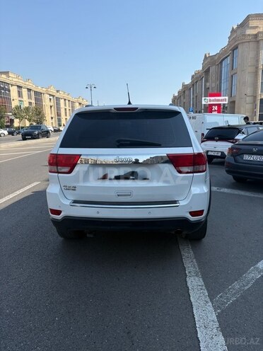Jeep Grand Cherokee 2012, 110,000 km - 3.6 l - Bakı