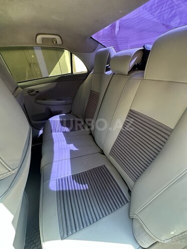 Toyota Corolla 2009, 310,000 km - 1.6 l - Bakı
