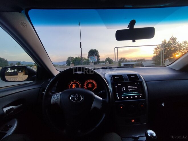Toyota Corolla 2007, 210,000 km - 1.4 l - Qazax