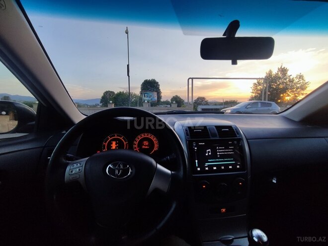 Toyota Corolla 2007, 210,000 km - 1.4 l - Qazax