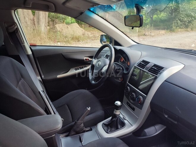 Toyota Corolla 2007, 210,000 km - 1.4 l - Qazax