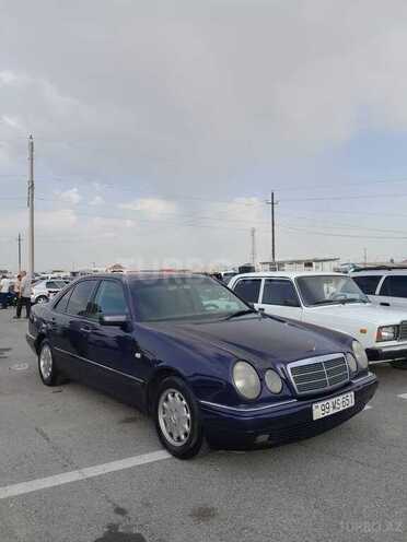 Mercedes E 240 1998, 460,310 km - 2.4 l - Sabirabad