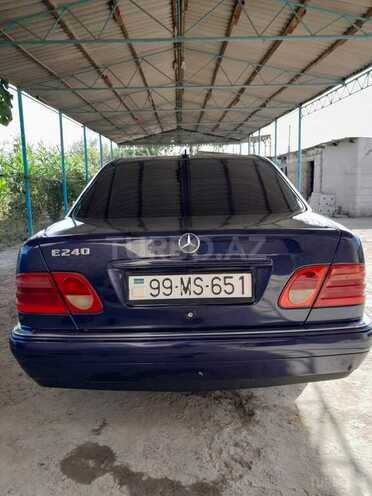 Mercedes E 240 1998, 460,310 km - 2.4 l - Sabirabad