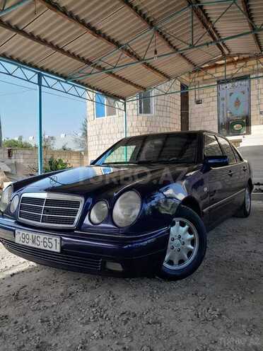 Mercedes E 240 1998, 460,310 km - 2.4 l - Sabirabad