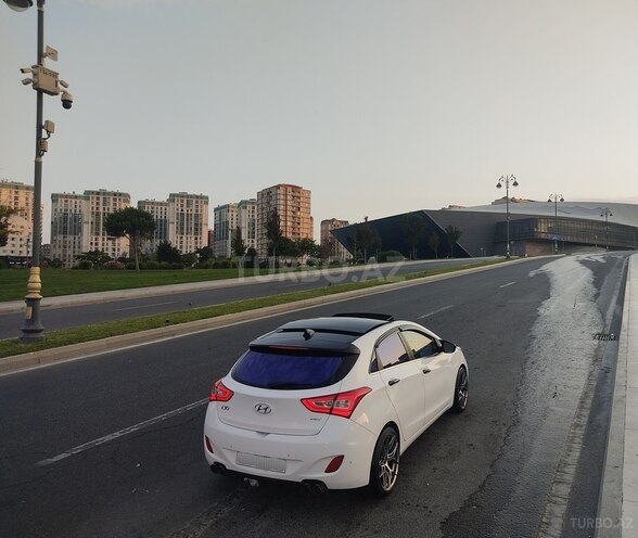 Hyundai i30 2015, 217,442 km - 1.6 l - Bakı