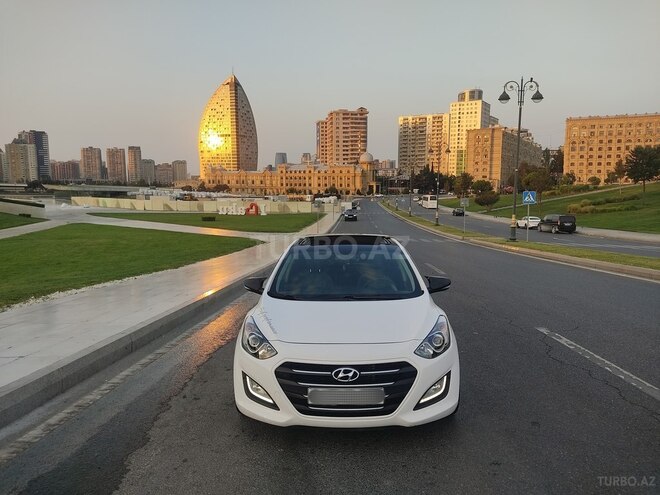 Hyundai i30 2015, 217,442 km - 1.6 l - Bakı