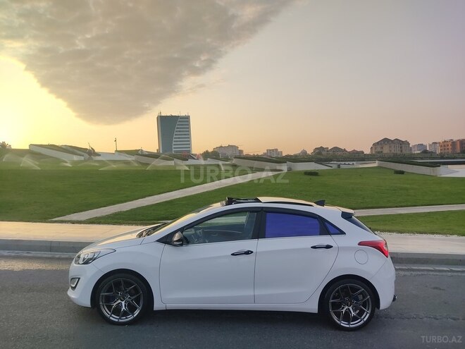 Hyundai i30 2015, 217,442 km - 1.6 l - Bakı