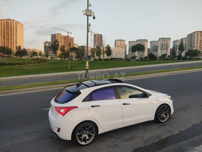 Hyundai i30 2015, 217,442 km - 1.6 l - Bakı