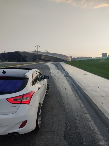 Hyundai i30 2015, 217,442 km - 1.6 l - Bakı