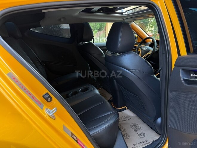 Hyundai Veloster 2011, 128,000 km - 1.6 l - Bakı