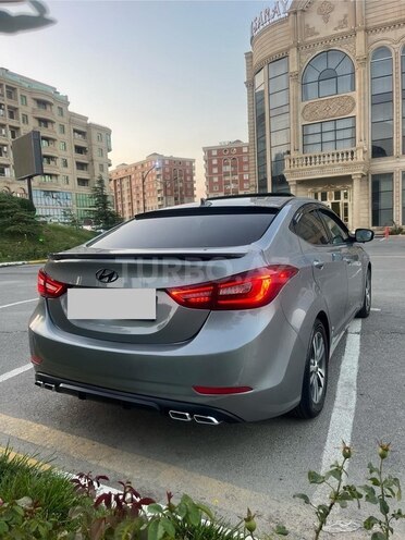 Hyundai Elantra 2014, 211,146 km - 2.0 l - Bakı
