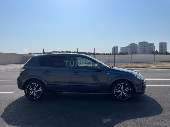 Opel Astra 2006, 238,000 km - 1.4 l - Bakı