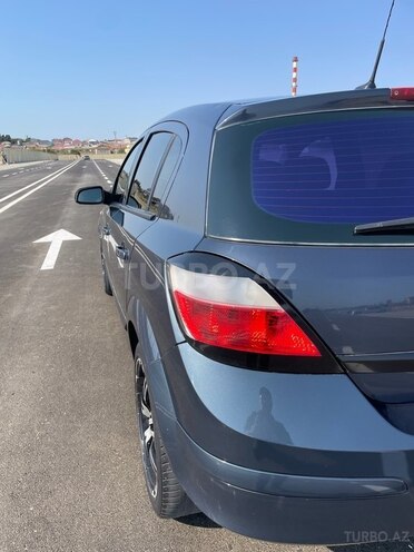 Opel Astra 2006, 238,000 km - 1.4 l - Bakı