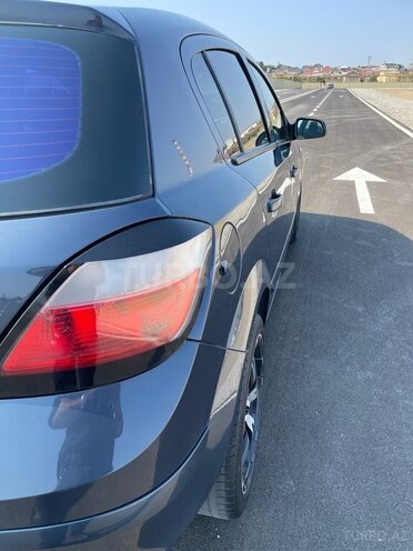 Opel Astra 2006, 238,000 km - 1.4 l - Bakı