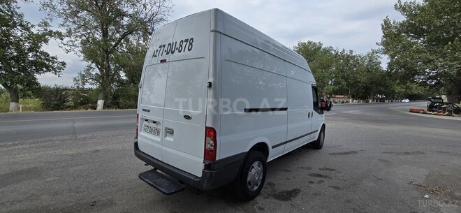 Ford Transit 2010, 157,679 km - 2.4 l - Quba