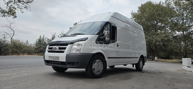 Ford Transit 2010, 157,679 km - 2.4 l - Quba