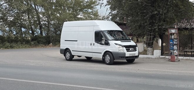 Ford Transit 2010, 157,679 km - 2.4 l - Quba
