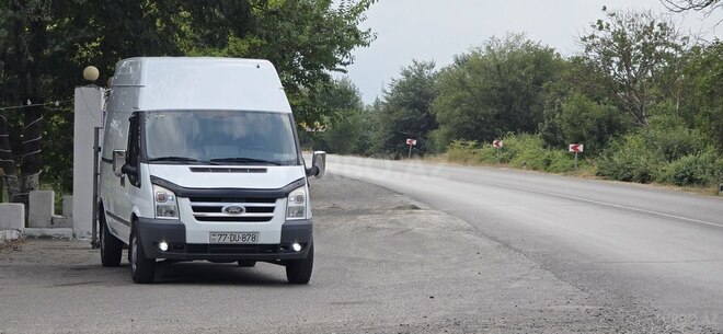 Ford Transit 2010, 157,679 km - 2.4 l - Quba