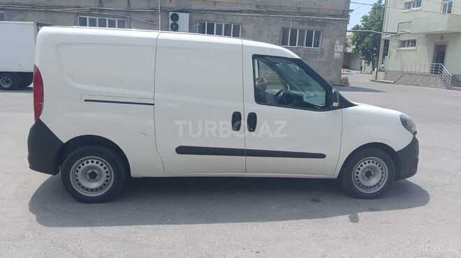 Fiat Doblo 2019, 120,000 km - 1.4 l - Bakı