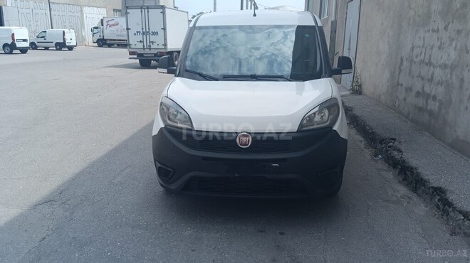 Fiat Doblo 2019, 120,000 km - 1.4 l - Bakı