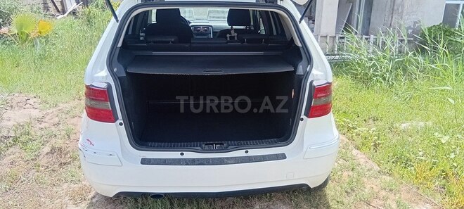Mercedes B 170 2008, 260,000 km - 1.7 л - Bakı