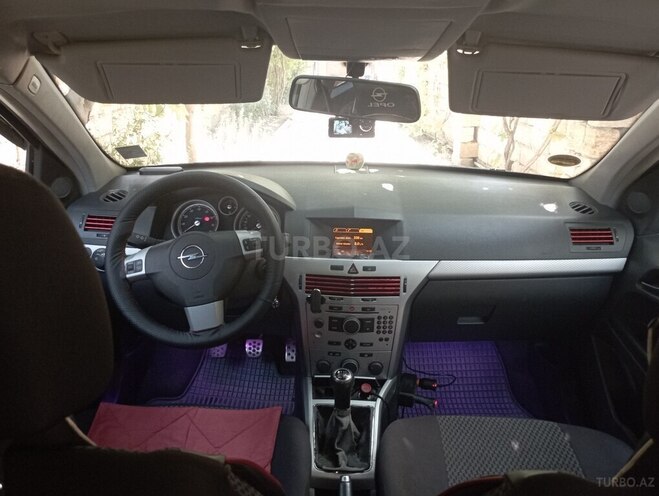 Opel Astra 2004, 172,545 km - 1.4 l - Bakı