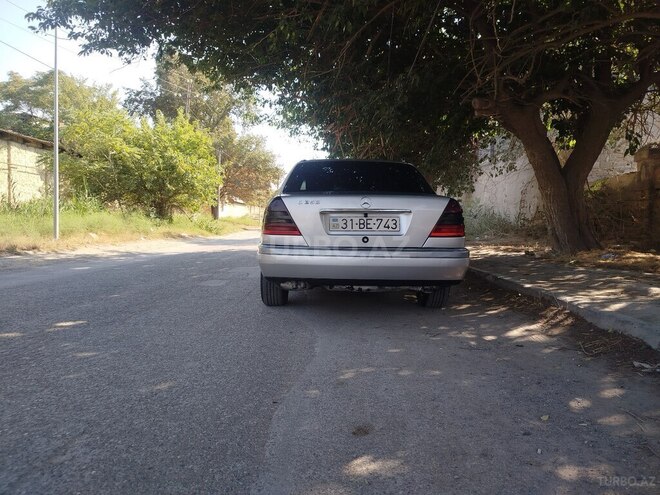 Mercedes C 250 d 1996, 369,725 km - 2.5 л - Bakı