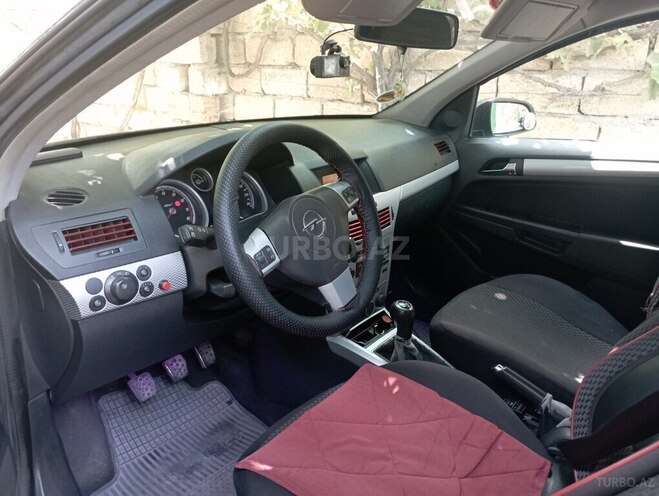 Opel Astra 2004, 172,545 km - 1.4 l - Bakı