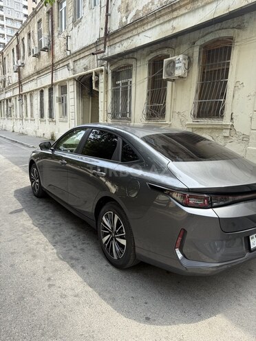 Changan Qiyuan A05 2025, 300 km - 1.5 л - Bakı