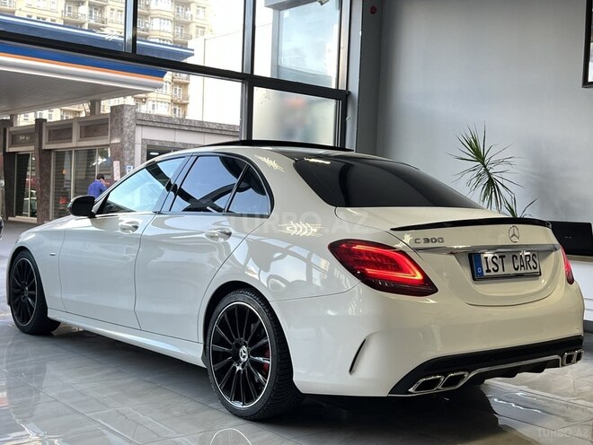 Mercedes C 300-7