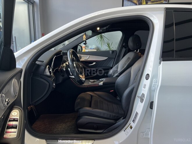 Mercedes C 300-13
