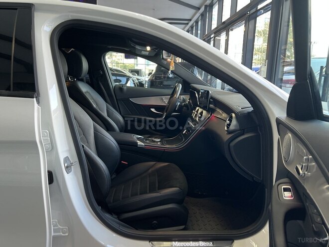 Mercedes C 300-10