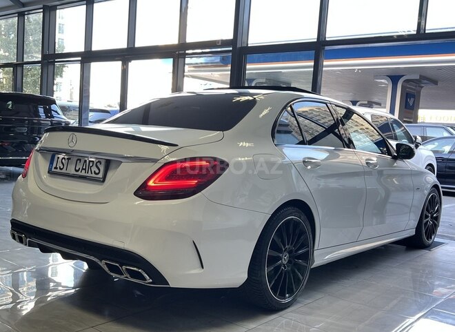 Mercedes C 300-8