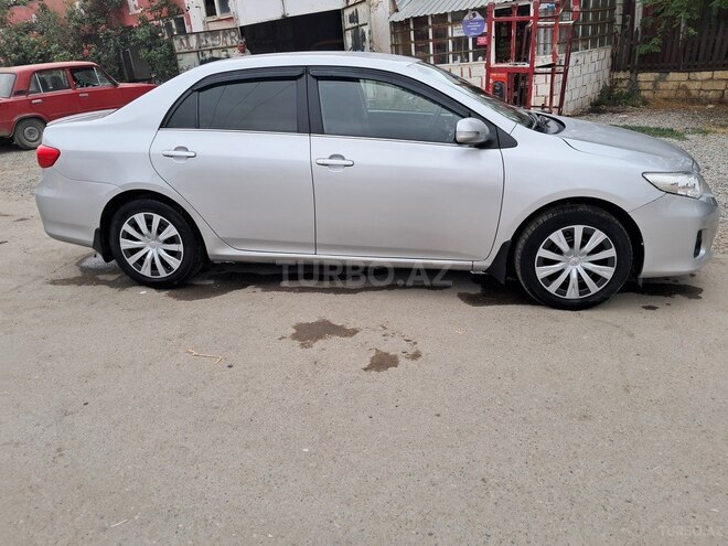 Toyota Corolla 2010, 281,551 km - 1.4 l - Bakı