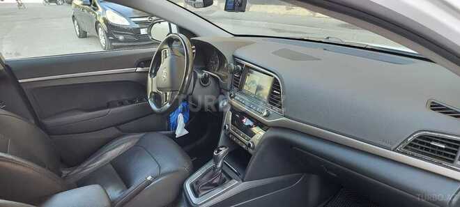 Hyundai Elantra 2017, 102,000 km - 2.0 l - Bakı