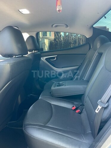 Hyundai Avante 2015, 150,000 km - 1.6 l - Bakı