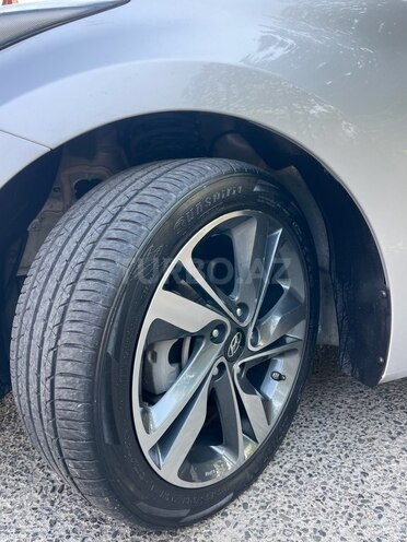 Hyundai Avante 2015, 150,000 km - 1.6 l - Bakı