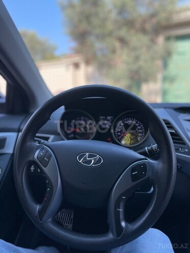 Hyundai Avante 2015, 150,000 km - 1.6 l - Bakı