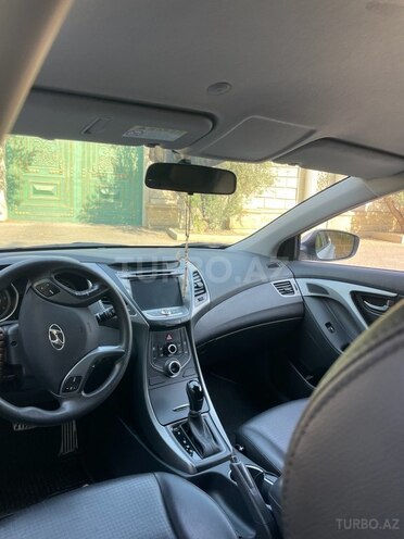 Hyundai Avante 2015, 150,000 km - 1.6 l - Bakı