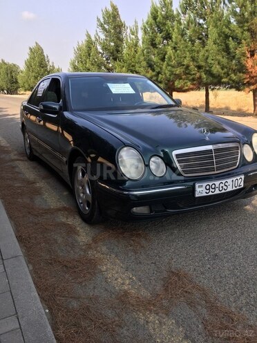 Mercedes E 220 d 2001, 300,000 km - 2.2 l - Masallı