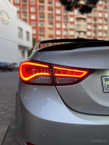 Hyundai Avante 2015, 150,000 km - 1.6 l - Bakı