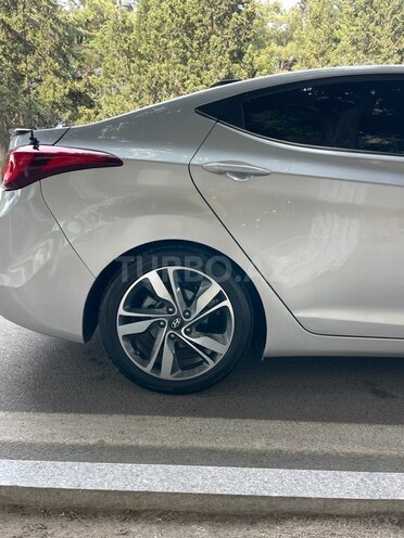Hyundai Avante 2015, 150,000 km - 1.6 l - Bakı