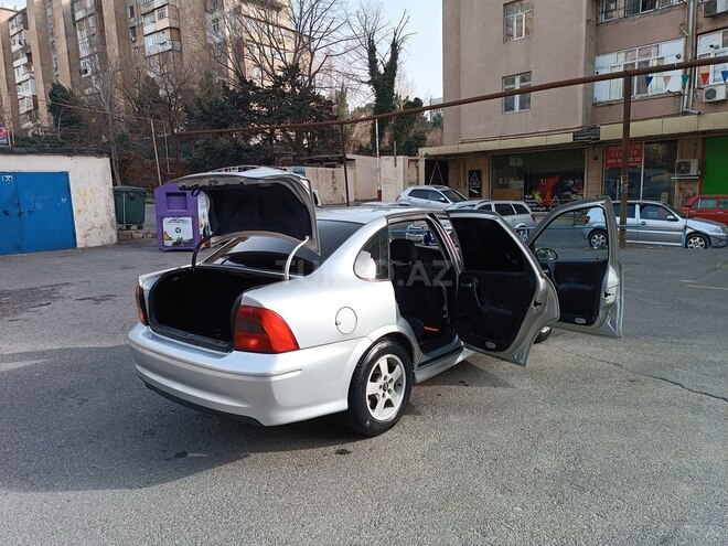 Opel Vectra 2000, 261,874 km - 1.8 l - Bakı