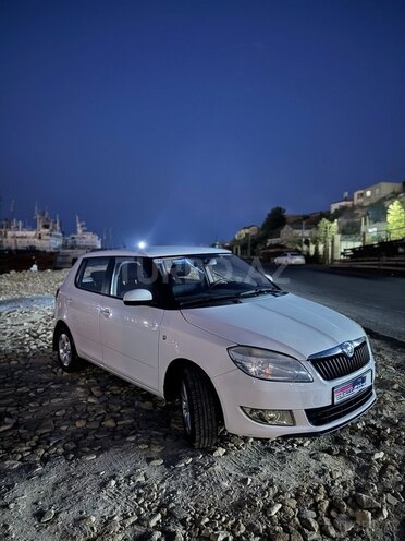 Skoda Fabia 2014, 140,000 km - 1.6 л - Bakı