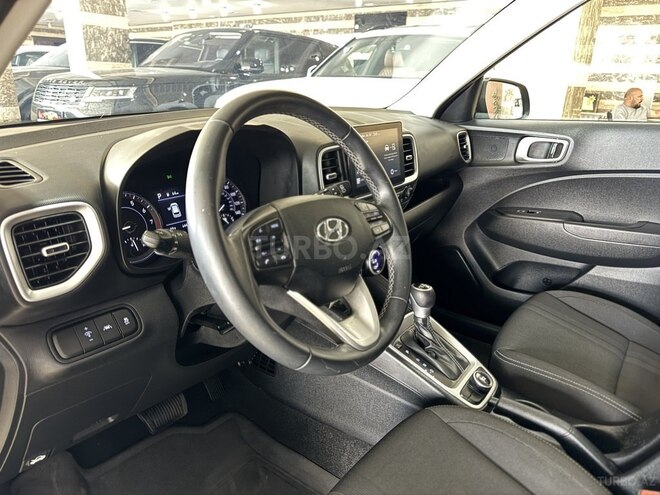 Hyundai Venue 2022, 64,000 km - 1.6 l - Bakı